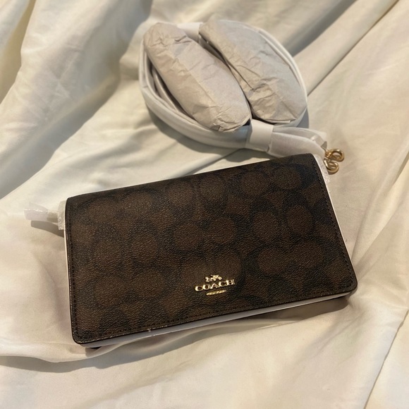 Coach Foldover Clutch Crossbody In Signature Canvas and Purple - Picture 4 of 4